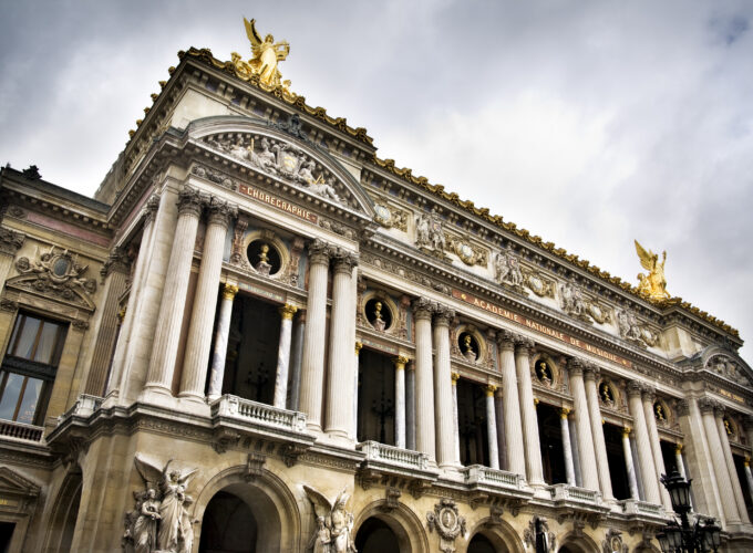 bâtiment parisien type monument historique